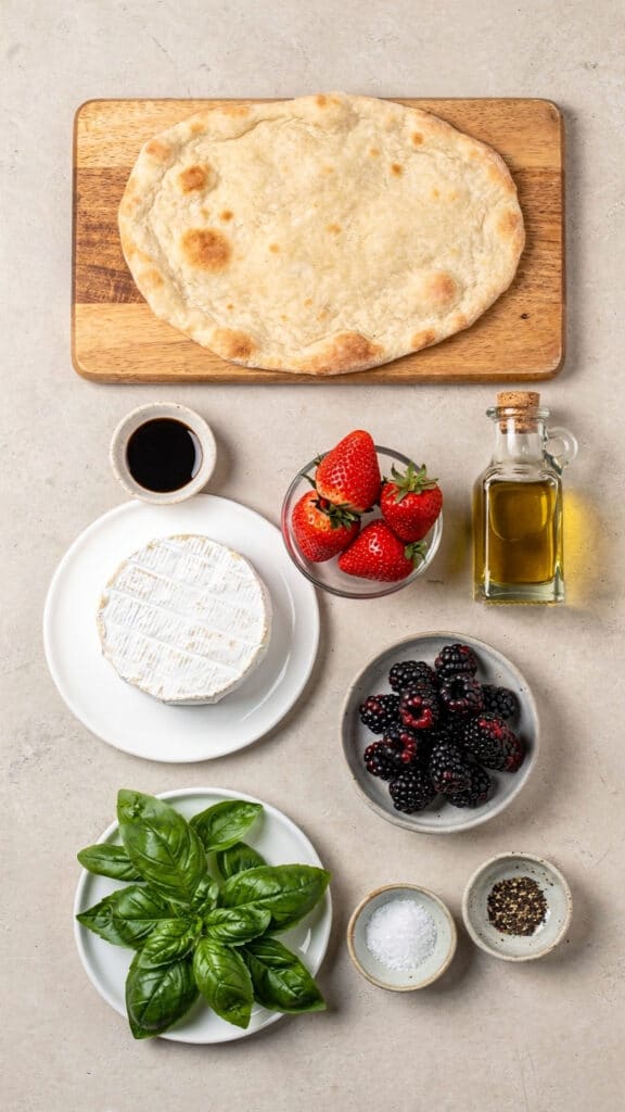 strawberry brie flatbread preparation steps